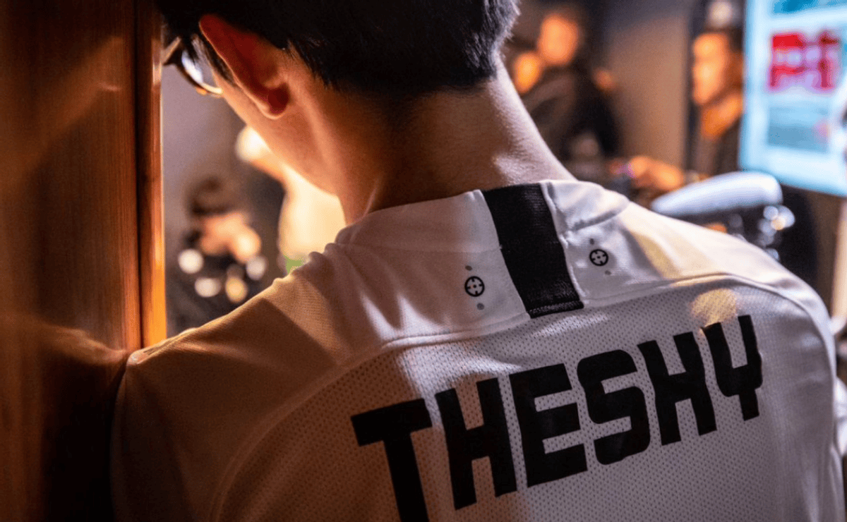 Faker：余生只能玩一个英雄选盖伦；努力为粉丝争第六冠