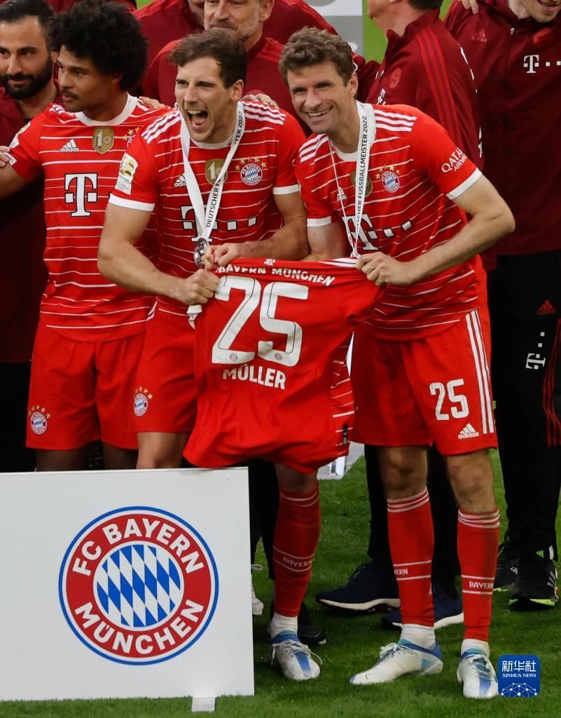 3DMAX 和 Astralis 晋级 IEM Cologne 2025 主舞台